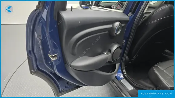 MINI COOPER 5DOOR MID