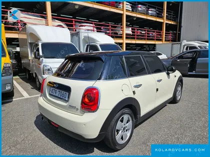 MINI COOPER 5DOOR STANDARD