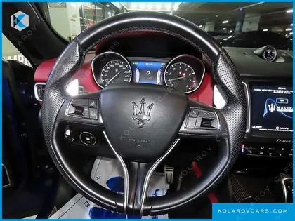 MASERATI LEVANTE 3.0 AWD