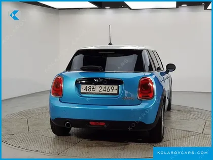 MINI COOPER 5DOOR MID