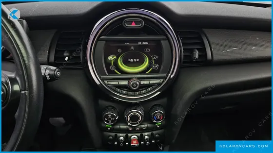MINI COOPER 5DOOR MID