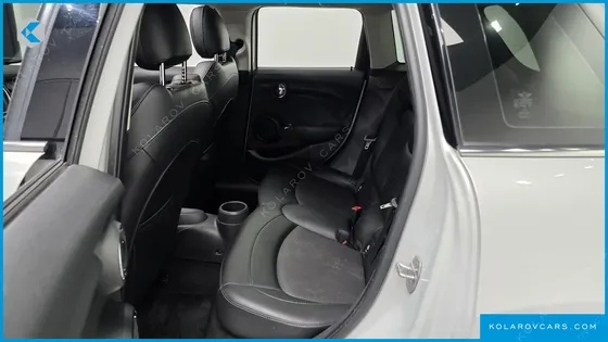 MINI COOPER 5DOOR MID