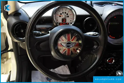 MINI COOPER BAKER STREET