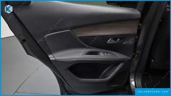 PEUGEOT 3008 1.2 PURE TECH GT
