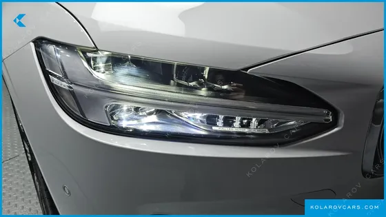VOLVO S90 B6 AWD ULTIMATE BRIGHT