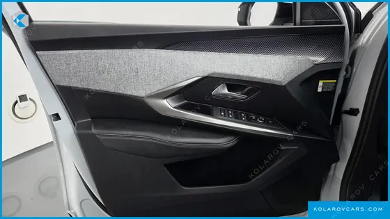 PEUGEOT 3008 1.2 PURE TECH GT
