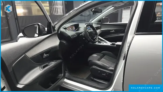 PEUGEOT 3008 1.5 BLUEHDI ALLURE