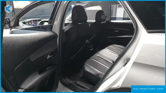 PEUGEOT 3008 1.5 BLUEHDI ALLURE