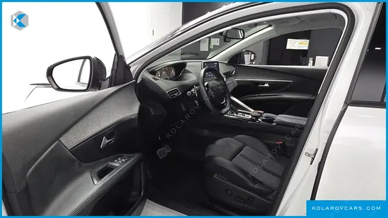 PEUGEOT 3008 1.5 BLUEHDI ALLURE