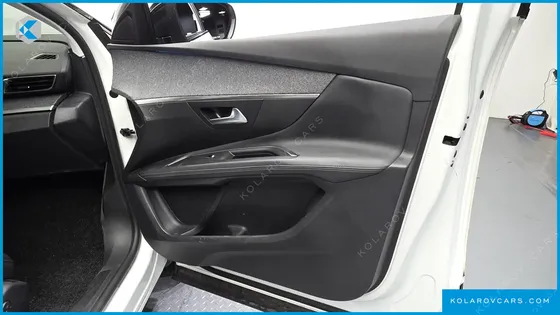 PEUGEOT 3008 1.5 BLUEHDI ALLURE