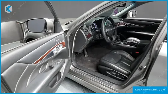 INFINITY M SPORTS TYPE