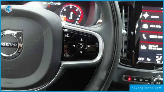 VOLVO S90 D5 AWD MOMENTUM