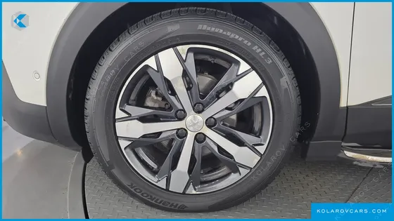PEUGEOT 3008 1.5 BLUEHDI GT LINE