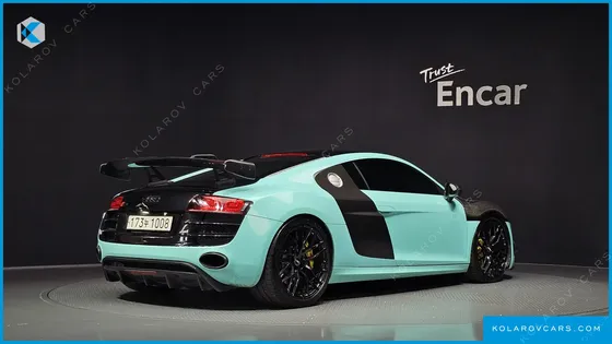 AUDI R8 5.2 V10 COUPE