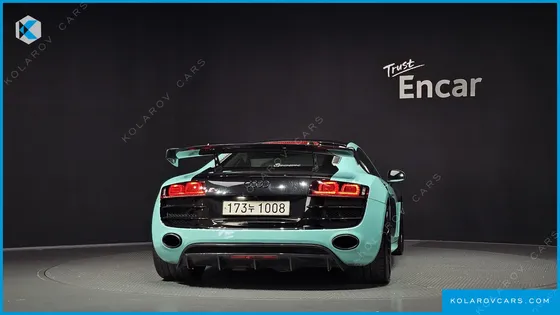 AUDI R8 5.2 V10 COUPE