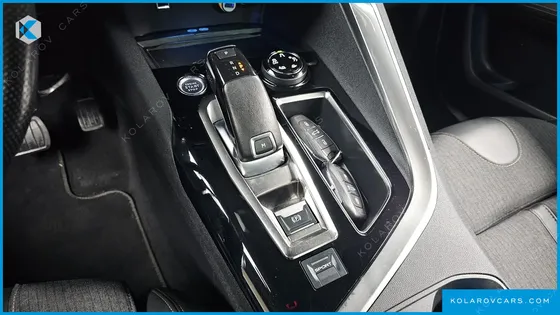 PEUGEOT 3008 1.5 BLUEHDI GT LINE