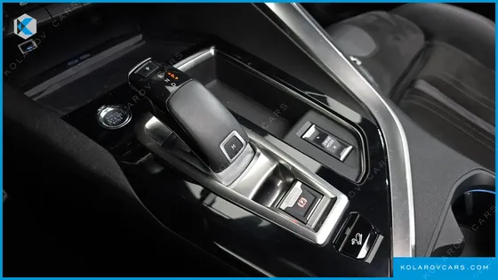 PEUGEOT 3008 1.5 BLUEHDI GT
