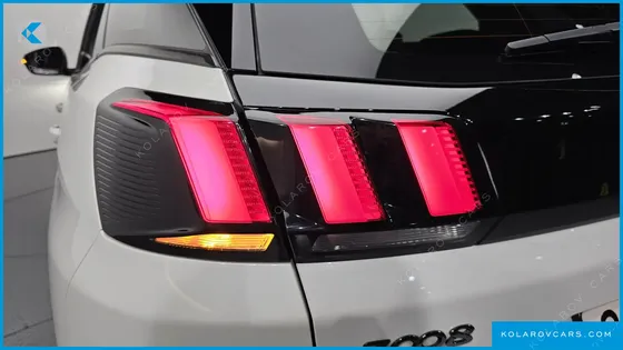 PEUGEOT 3008 1.5 BLUEHDI ALLURE