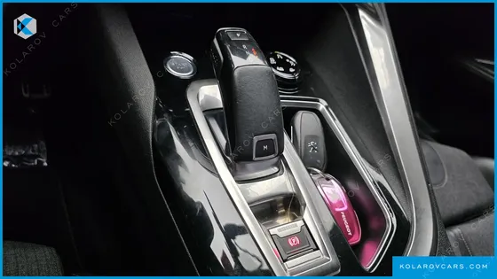 PEUGEOT 5008 1.6 BLUEHDI GT LINE