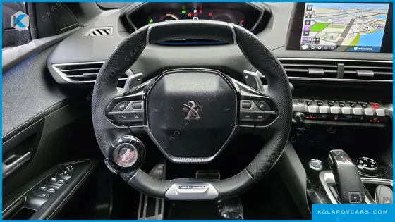 PEUGEOT 5008 1.6 BLUEHDI GT LINE