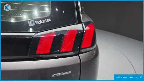 PEUGEOT 5008 1.6 BLUEHDI GT LINE