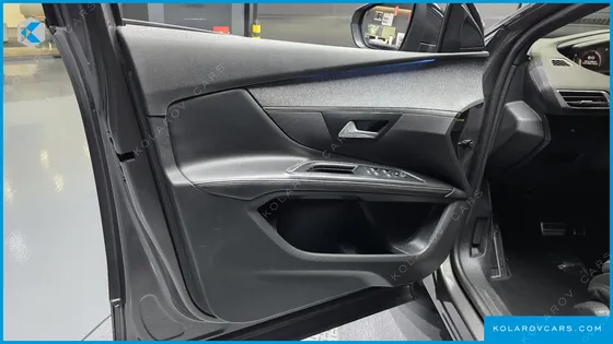 PEUGEOT 5008 1.6 BLUEHDI GT LINE