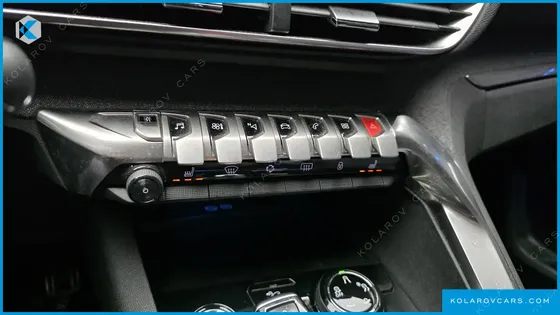 PEUGEOT 5008 1.6 BLUEHDI GT LINE