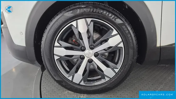 PEUGEOT 5008 1.6 BLUEHDI ALLURE