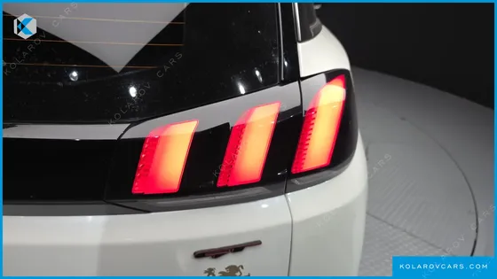 PEUGEOT 5008 2.0 BLUEHDI GT