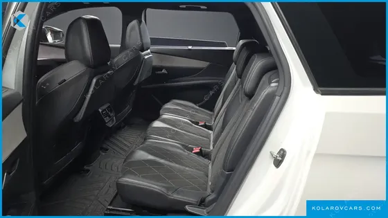 PEUGEOT 5008 2.0 BLUEHDI GT