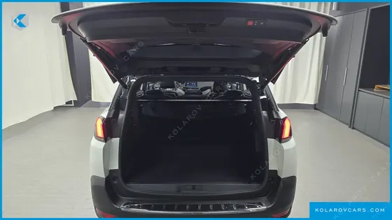PEUGEOT 5008 1.5 BLUEHDI GT LINE