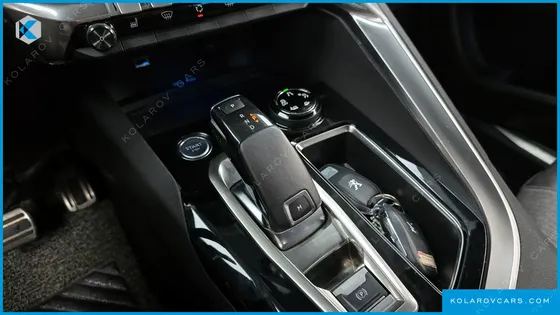 PEUGEOT 5008 1.5 BLUEHDI GT LINE