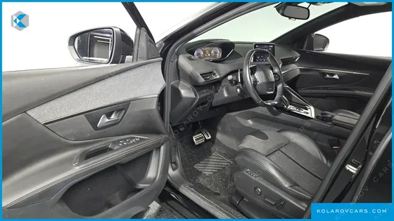 PEUGEOT 5008 1.5 BLUEHDI GT LINE