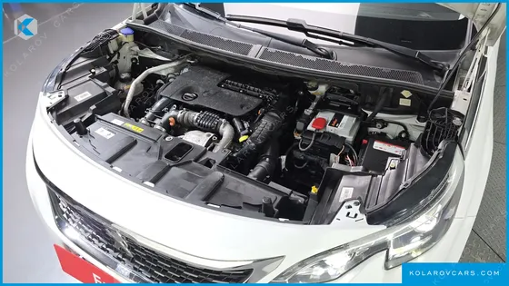 PEUGEOT 5008 1.6 BLUEHDI ALLURE