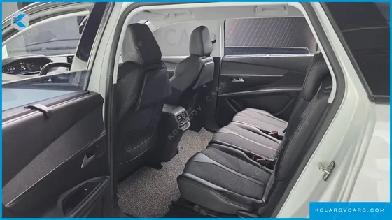 PEUGEOT 5008 1.6 BLUEHDI ALLURE