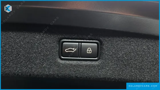 GENESIS G90 3.8 AWD
