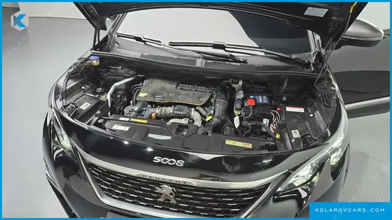 PEUGEOT 5008 1.6 BLUEHDI GT LINE