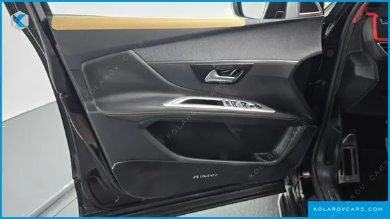 PEUGEOT 5008 1.6 BLUEHDI GT LINE