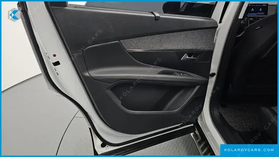 PEUGEOT 5008 1.6 BLUEHDI ALLURE