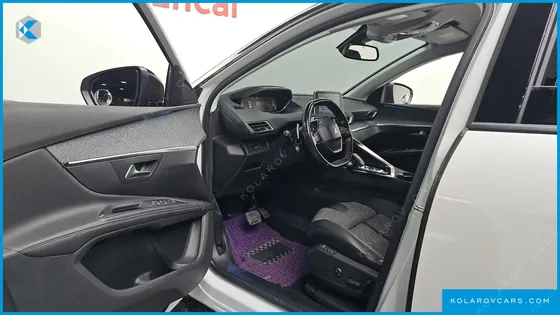 PEUGEOT 5008 1.6 BLUEHDI ALLURE
