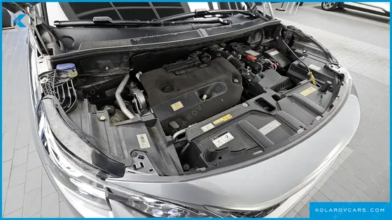 PEUGEOT 5008 2.0 BLUEHDI GT