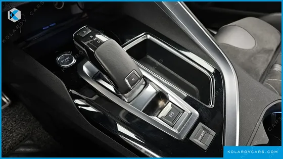 PEUGEOT 5008 2.0 BLUEHDI GT