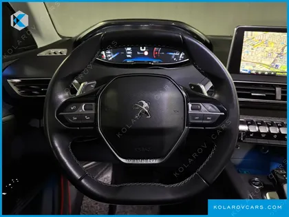 PEUGEOT 5008 1.6 BLUEHDI ALLURE