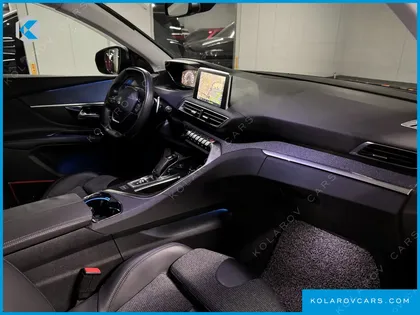PEUGEOT 5008 1.6 BLUEHDI ALLURE