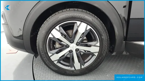 PEUGEOT 5008 1.5 BLUEHDI GT LINE