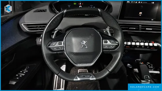 PEUGEOT 5008 1.5 BLUEHDI GT LINE