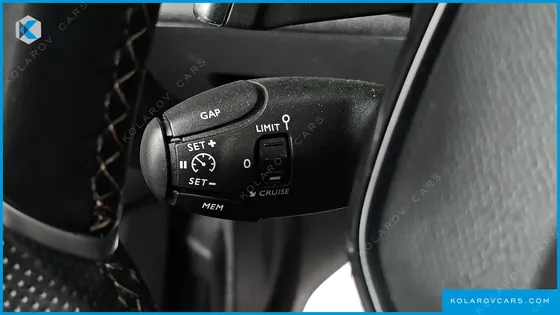 PEUGEOT 5008 1.5 BLUEHDI GT LINE