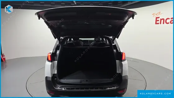PEUGEOT 5008 1.5 BLUEHDI GT LINE