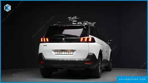 PEUGEOT 5008 1.5 BLUEHDI ALLURE