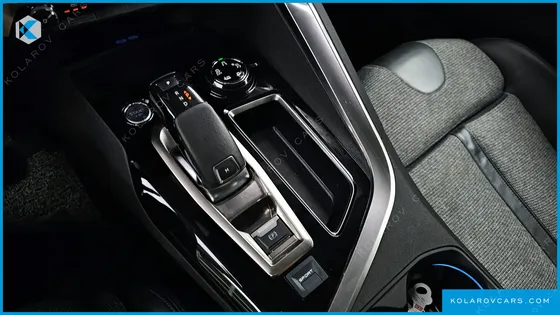 PEUGEOT 5008 1.5 BLUEHDI ALLURE